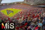 06.09.2025, Google-Pixel Frauenfussball Bundesliga 2025/2026, 1.Spieltag, FC Bayern Mnchen - Bayer 04 Leverkusen, in der Allianz-Arena Mnchen, 57.762 Zuschauer in der Allianz-Arena, ein historischer Zuschauerrekord in der Frauen-Fussballbundesliga in Deutschland.   

