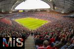 06.09.2025, Google-Pixel Frauenfussball Bundesliga 2025/2026, 1.Spieltag, FC Bayern Mnchen - Bayer 04 Leverkusen, in der Allianz-Arena Mnchen, 57.762 Zuschauer in der Allianz-Arena, ein historischer Zuschauerrekord in der Frauen-Fussballbundesliga in Deutschland.   

