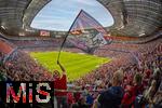 06.09.2025, Google-Pixel Frauenfussball Bundesliga 2025/2026, 1.Spieltag, FC Bayern Mnchen - Bayer 04 Leverkusen, in der Allianz-Arena Mnchen, 57.762 Zuschauer in der Allianz-Arena, ein historischer Zuschauerrekord in der Frauen-Fussballbundesliga in Deutschland.   

