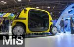 10.09.2025, Messe Mnchen IAA Mobility 2025 in Mnchen im Messegelnde Riem.   Robotertaxi, ein Autonom fahrender Elektrobus ROBOBUS