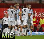 14.09.2025, Fussball 3. Liga 2025/2026, 5.Spieltag, TSV 1860 Mnchen - TSV Havelse, im Stadion an der Grnwalder Strasse Mnchen, Torjubel v.l. Kevin Volland (TSV 1860 Mnchen), Florian Niederlechner (TSV 1860 Mnchen), Jesper Verlaat (TSV 1860 Mnchen), Siemen Voet (TSV 1860 Mnchen) Manuel Pfeifer (TSV 1860 Mnchen) und Max Christiansen (TSV 1860 Mnchen) 

