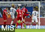 14.09.2025, Fussball 3. Liga 2025/2026, 5.Spieltag, TSV 1860 Mnchen - TSV Havelse, im Stadion an der Grnwalder Strasse Mnchen, Jesper Verlaat (TSV 1860 Mnchen) wehrt ab, Besfort Kolgeci (TSV Havelse), Robin Mller (TSV Havelse), Siemen Voet (TSV 1860 Mnchen) 