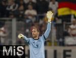 10.10.2025, Fussball WM-Qualifikation Europa 2025/26, 7.Spieltag,  Deutschland - Luxemburg, in der PreZero-Arena (Sinsheim). Torwart Oliver Baumann (Deutschland) gibt Anweisungen.