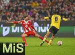 18.10.2025, Fussball Bundesliga 2025/2026, 7.Spieltag, FC Bayern Mnchen - Borussia Dortmund, in der Allianz-Arena Mnchen,  v.l. Leon Goretzka (FC Bayern Mnchen) gegen Felix Nmecha (Borussia Dortmund) 


