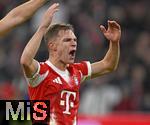 18.10.2025, Fussball Bundesliga 2025/2026, 7.Spieltag, FC Bayern Mnchen - Borussia Dortmund, in der Allianz-Arena Mnchen,  Joshua Kimmich (FC Bayern Mnchen) jubelt.


