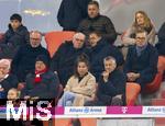 18.10.2025, Fussball Bundesliga 2025/2026, 7.Spieltag, FC Bayern Mnchen - Borussia Dortmund, in der Allianz-Arena Mnchen, Vereinsfhrung FC Bayern, Ex-Vorstandsvorsitzender Karl-Heinz Rummenigge (FC Bayern Mnchen), Ehren-Prsident Uli Hoene (FC Bayern Mnchen, Hoeness), Sportvorstand Max Eberl (Bayern Mnchen), Vorstandsvorsitzender Jan-Christian Dreesen (FC Bayern Mnchen), Prsident Herbert Hainer (FC Bayern).