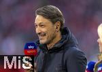 18.10.2025, Fussball Bundesliga 2025/2026, 7.Spieltag, FC Bayern Mnchen - Borussia Dortmund, in der Allianz-Arena Mnchen, Trainer Niko Kovac (Borussia Dortmund) am SKY-Mikrofon.