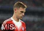 22.10.2025,  Fussball UEFA Championsleague 2025/2026: Vorrunde 3.Spieltag, FC Bayern Mnchen - Club Brgge, in der Allianz-Arena Mnchen. Joshua Kimmich (FC Bayern Mnchen) schwitzt 
  

