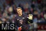 22.10.2025,  Fussball UEFA Championsleague 2025/2026: Vorrunde 3.Spieltag, FC Bayern München - Club Brügge, in der Allianz-Arena München. Torwart Manuel Neuer (FC Bayern München) winkt