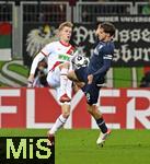 28.10.2025, Fussball DFB-Pokal 2025/2026, 2.Runde, FC Augsburg - VfL Bochum, in der WWK-Arena Augsburg.
Anton Kade (FC Augsburg) gegen Kjell Wätjen (VfL Bochum)