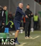 28.10.2025, Fussball DFB-Pokal 2025/2026, 2.Runde, FC Augsburg - VfL Bochum, in der WWK-Arena Augsburg.  Trainer Uwe Rösler (VfL Bochum) in Rage