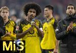 31.10.2025, Fussball 1. Bundesliga 2025/2026, 9.Spieltag, FC Augsburg - Borussia Dortmund, in der WWK-Arena Augsburg.  nach dem Spiel Karim Adeyemi (Borussia Dortmund) bei den Fans 
