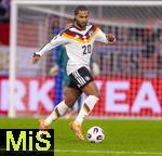 14.11.2025, Fussball WM-Qualifikation Europa 2025/26, 9.Spieltag,  Luxemburg - Deutschland, im Stade de Luxembourg (Croix de Gasperich, Luxemburg), Serge Gnabry (Deutschland) am Ball 