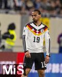 14.11.2025, Fussball WM-Qualifikation Europa 2025/26, 9.Spieltag,  Luxemburg - Deutschland, im Stade de Luxembourg (Croix de Gasperich, Luxemburg), Leroy Sane (Deutschland) nachdenklich 