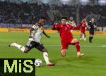 14.11.2025, Fussball WM-Qualifikation Europa 2025/26, 9.Spieltag,  Luxemburg - Deutschland, im Stade de Luxembourg (Croix de Gasperich, Luxemburg), v.li: Ridle Baku (Deutschland) gegen Aiman Dardari (Luxemburg) 