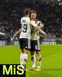 17.11.2025, Fussball WM-Qualifikation Europa 2025/26, 10.Spieltag,  Deutschland - Slowakei, in der Red-Bull-Arena Leipzig (Deutschland). Torjubel v.li: Leroy Sane (Deutschland) und Joshua Kimmich (Deutschland) 