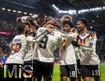 17.11.2025, Fussball WM-Qualifikation Europa 2025/26, 10.Spieltag,  Deutschland - Slowakei, in der Red-Bull-Arena Leipzig (Deutschland). Torjubel v.li: Serge Gnabry (Deutschland), Leon Goretzka (Deutschland), Jonathan Tah (Deutschland), Assan Ouedraogo (Deutschland), Nathaniel Brown (Deutschland), Felix Nmecha (Deutschland) 
