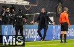 17.11.2025, Fussball WM-Qualifikation Europa 2025/26, 10.Spieltag,  Deutschland - Slowakei, in der Red-Bull-Arena Leipzig (Deutschland). Trainer Julian Nagelsmann (Deutschland) in Rage, er wettert gegen den vierten Offiziellen Romain Lissorgue (FRA).