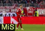 22.11.2025, Fussball Bundesliga 2025/2026, 11.Spieltag, FC Bayern Mnchen - SC Freiburg, in der Allianz-Arena Mnchen,  Lennart Karl (FC Bayern Mnchen) unzufrieden,