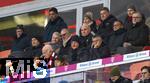 22.11.2025, Fussball Bundesliga 2025/2026, 11.Spieltag, FC Bayern Mnchen - SC Freiburg, in der Allianz-Arena Mnchen, Ehrentribne mit Bastian Schweinsteiger, Ex-Vorstandsvorsitzender Karl-Heinz Rummenigge (FC Bayern Mnchen), Ehren-Prsident Uli Hoene (FC Bayern Mnchen, Hoeness), Sportvorstand Max Eberl (Bayern Mnchen), Vorstandsvorsitzender Jan-Christian Dreesen (FC Bayern Mnchen), Prsident Herbert Hainer (FC Bayern), Giovane Elber
