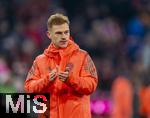 22.11.2025, Fussball Bundesliga 2025/2026, 11.Spieltag, FC Bayern Mnchen - SC Freiburg, in der Allianz-Arena Mnchen, Joshua Kimmich (FC Bayern Mnchen) Schlussjubel 