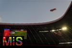 22.11.2025, Fussball Bundesliga 2025/2026, 11.Spieltag, FC Bayern Mnchen - SC Freiburg, in der Allianz-Arena Mnchen, TRIGEMA-Heissluftballon als Werbung ber dem Stadion schwebend. 