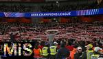 26.11.2025,  Fussball UEFA Championsleague 2025/2026: Vorrunde 5.Spieltag, FC Arsenal - FC Bayern Mnchen, im Emirates-Stadion London (England) Die Bayern Fans feiern trotzdem.
  

