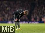 26.11.2025,  Fussball UEFA Championsleague 2025/2026: Vorrunde 5.Spieltag, FC Arsenal - FC Bayern Mnchen, im Emirates-Stadion London (England), Lennart Karl (FC Bayern Mnchen) nachdenklich 