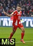 29.11.2025, Fussball Bundesliga 2025/2026, 12.Spieltag, FC Bayern Mnchen - FC St. Pauli, in der Allianz-Arena Mnchen,  Raphael Guerreiro (FC Bayern Mnchen) jubelt.


