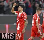 29.11.2025, Fussball Bundesliga 2025/2026, 12.Spieltag, FC Bayern Mnchen - FC St. Pauli, in der Allianz-Arena Mnchen,  Luis Diaz (FC Bayern Mnchen) jubelt.


