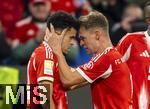 29.11.2025, Fussball Bundesliga 2025/2026, 12.Spieltag, FC Bayern Mnchen - FC St. Pauli, in der Allianz-Arena Mnchen, Torjubel von links:  Luis Diaz (FC Bayern Mnchen) und Joshua Kimmich (FC Bayern Mnchen), 