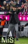 29.11.2025, Fussball Bundesliga 2025/2026, 12.Spieltag, FC Bayern Mnchen - FC St. Pauli, in der Allianz-Arena Mnchen, Trainer Alexander Blessin (FC St. Pauli) in Rage an der Seitenlinie.