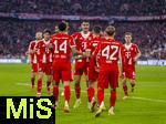 29.11.2025, Fussball Bundesliga 2025/2026, 12.Spieltag, FC Bayern Mnchen - FC St. Pauli, in der Allianz-Arena Mnchen, Torjubel Min-jae Kim (Bayern Mnchen, Minjae Kim), Luis Diaz (FC Bayern Mnchen), Jonathan Tah (FC Bayern Mnchen), Aleksandar Pavlovic (Bayern Mnchen) , Lennart Karl (FC Bayern Mnchen), Joshua Kimmich (FC Bayern Mnchen) 