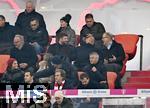14.12.2025, Fussball Bundesliga 2025/2026, 14.Spieltag, FC Bayern M�nchen - 1.FSV Mainz 05, in der Allianz-Arena M�nchen,  Seltener Gast auf der Ehrentrib�ne, Ex-Bayernspieler Thomas M�ller, mit Ex-Vorstandsvorsitzender Karl-Heinz Rummenigge (FC Bayern M�nchen) und Sportvorstand Max Eberl (Bayern M�nchen), Vorstandsvorsitzender Jan-Christian Dreesen (FC Bayern M�nchen), 


