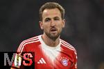 14.12.2025, Fussball Bundesliga 2025/2026, 14.Spieltag, FC Bayern M�nchen - 1.FSV Mainz 05, in der Allianz-Arena M�nchen,  Harry Kane (FC Bayern M�nchen) nachdenklich 



