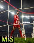 14.12.2025, Fussball Bundesliga 2025/2026, 14.Spieltag, FC Bayern M�nchen - 1.FSV Mainz 05, in der Allianz-Arena M�nchen,  Leon Goretzka (FC Bayern M�nchen) frustriert


