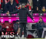14.12.2025, Fussball Bundesliga 2025/2026, 14.Spieltag, FC Bayern M�nchen - 1.FSV Mainz 05, in der Allianz-Arena M�nchen, Trainer Vincent Kompany (FC Bayern M�nchen) unzufrieden.