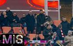 14.12.2025, Fussball Bundesliga 2025/2026, 14.Spieltag, FC Bayern M�nchen - 1.FSV Mainz 05, in der Allianz-Arena M�nchen, Zu Besuch aus Vanouver (Kanada) ist Ex-Bayernspieler Thomas M�ller auf der VIP-Trib�ne mit Ex-Vorstandsvorsitzender Karl-Heinz Rummenigge (FC Bayern M�nchen), 