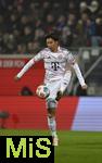 21.12.2025, Fussball Bundesliga 2025/2026, 15. Spieltag, 1. FC Heidenheim 1846 - FC Bayern M�nchen, in der Voith-Arena Heidenheim. Hiroki Ito (Bayern M�nchen)