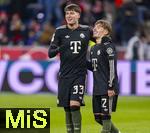 06.01.2026, Fussball 1. Bundesliga 2025/2026, Testspiel: RB Salzburg - FC Bayern M�nchen, in der Red Bull Arena Salzburg (�sterreich), v.li: Javi Fernandez und Lennart Karl (FC Bayern M�nchen) Torjubel 