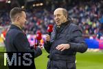 06.01.2026, Fussball 1. Bundesliga 2025/2026, Testspiel: RB Salzburg - FC Bayern M�nchen, in der Red Bull Arena Salzburg (�sterreich), re: TV-Moderator Fritz von Thurn und Taxis am Mikrofon von FC Bayern TV.
