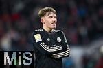 14.01.2026, Fussball 1. Bundesliga 2025/2026, 17. Spieltag, 1.FC K�ln - FC Bayern M�nchen, im Rhein-Energie-Stadion K�ln. Lennart Karl (FC Bayern M�nchen) freut sich �ber das Tor zum 1:3, 