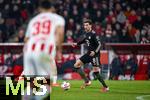 14.01.2026, Fussball 1. Bundesliga 2025/2026, 17. Spieltag, 1.FC K�ln - FC Bayern M�nchen, im Rhein-Energie-Stadion K�ln. Leon Goretzka (FC Bayern M�nchen)