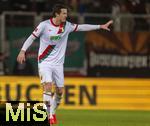 15.01.2026, Fussball 1. Bundesliga 2025/2026, 17.Spieltag, FC Augsburg - 1.FC Union Berlin, in der WWK-Arena Augsburg. Michael Gregoritsch (Augsburg) gibt Anweisungen, zeigt, gestikuliert, gibt Kommandos, Anweisungen, gibt Anweisungen, zeigend, gestikulierend, . 