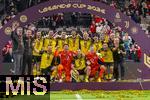 18.01.2026, Fussball, der FC Bayern M�nchen Legends-CUP, im SAP-Garden M�nchen. Siegerehrung nach dem Turnier. Siegermannschaft Borussia Dortmund mit Mannschaftskapit�n Torwart Roman Weidenfeller beim Siegerfoto.