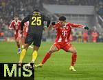 21.01.2026,  Fussball UEFA Championsleague 2025/2026: Vorrunde 7.Spieltag, FC Bayern M�nchen - Union Saint-Gilloise, in der Allianz-Arena M�nchen. v.l. Anan Khalaili (Union Saint-Gilloise) gegen Luis Diaz (FC Bayern M�nchen) 
  

