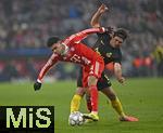21.01.2026,  Fussball UEFA Championsleague 2025/2026: Vorrunde 7.Spieltag, FC Bayern M�nchen - Union Saint-Gilloise, in der Allianz-Arena M�nchen. v.l. Luis Diaz (FC Bayern M�nchen) gegen Kevin Mac Allister (Union Saint-Gilloise) 
  

