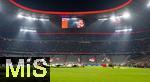 21.01.2026,  Fussball UEFA Championsleague 2025/2026: Vorrunde 7.Spieltag, FC Bayern M�nchen - Union Saint-Gilloise, in der Allianz-Arena M�nchen. Einmarsch der Mannschaften. Nach einem Pyro-Vorfall beim letzten Champions League Heimspiel, wurden die Bayern-Fans der S�dkurve ausgesperrt von der UEFA. Somit blieb der komplette untere Fan Block bei diesem Spiel leer.  
