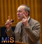 09.02.2026, Bad W�rishofen im Unterallg�u, Parteiveranstaltung zur Kommunalwahl 2026, Freie W�hler laden ein in den Kursaal. Zu Gast ist Hubert Aiwanger (Stellvertretender bayerischer Ministerpr�sident, Staatsminister f�r Wirtschaft, Landesentwicklung und Energie, Bundes- und bayerischer Landesvorsitzender der Freien W�hler) hier am Rednerpult. 