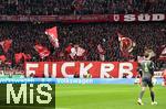 11.02.2026, Fussball DFB-Pokal 2025/2026, Viertelfinale, FC Bayern M�nchen - RB Leipzig, in der Allianz-Arena M�nchen. Fuck RB Plakat der Bayern S�dkurve.


